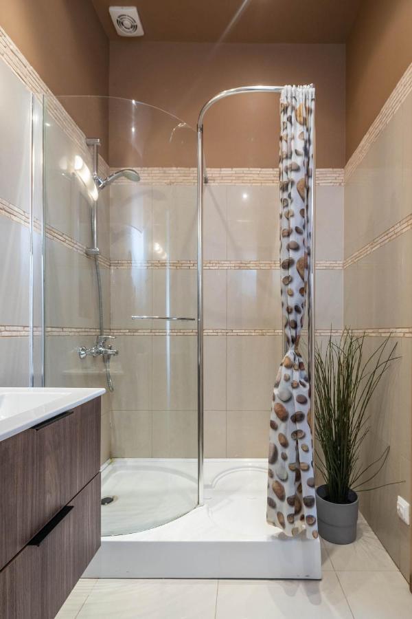 Simkaus Abstrakcija Appartement Klaipėda Buitenkant foto
